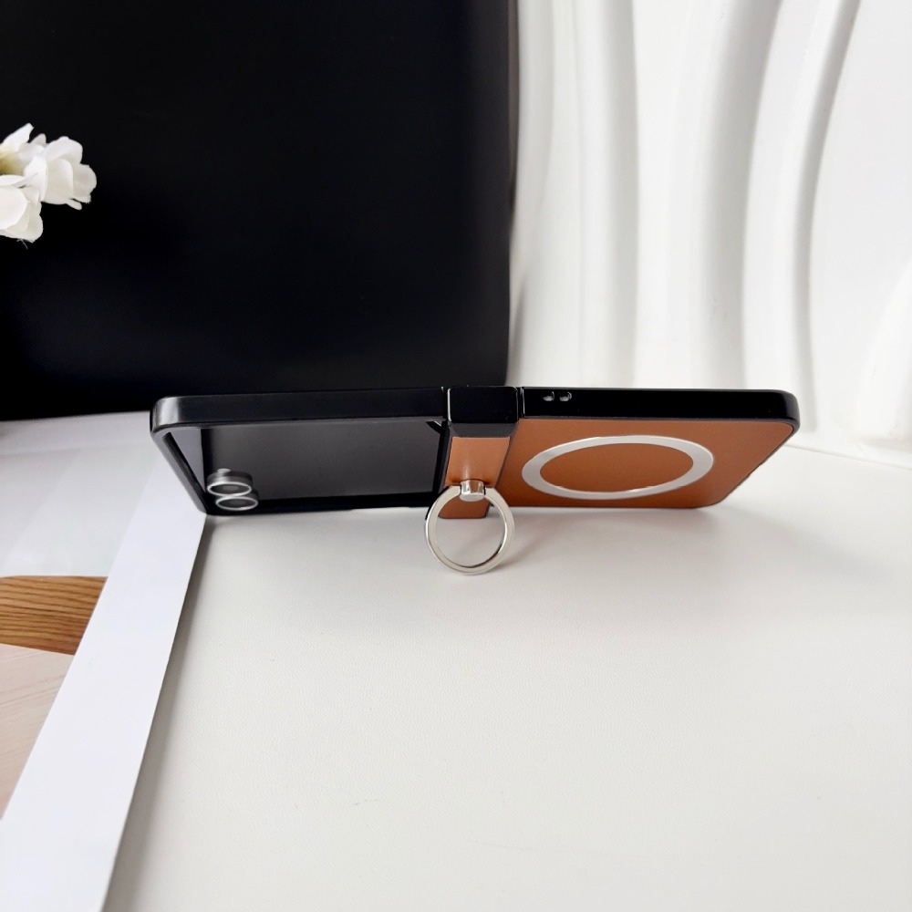 Custodia per telefono in pelle - Phone Accessories Ring recensione e prezzo